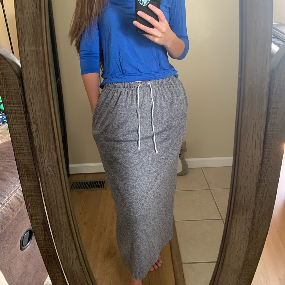 Heather gray athletic skirt 34 in